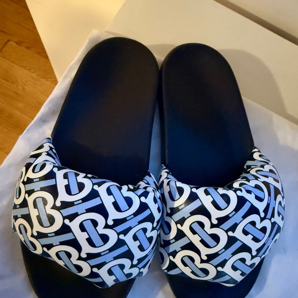 Brand New Burberry Slides